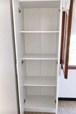 Armario Blanco de Dos Puertas