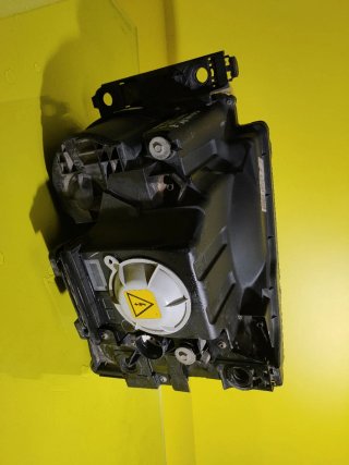 FARO DELANTERO DERECHO LAND ROVER DISCOVERY III