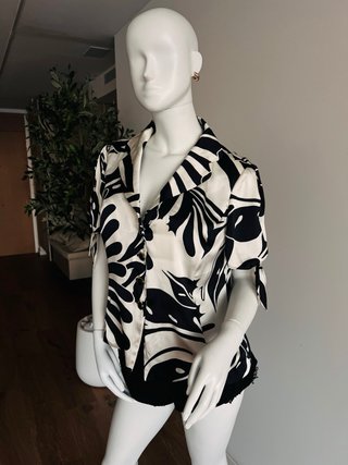 Camisa satinada vintage estampada L