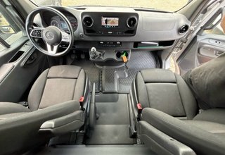 Mercedes-Benz Sprinter 2024