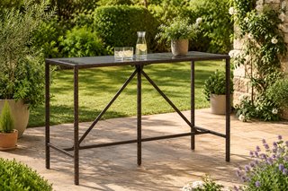 Mesa alta de bar. Nueva