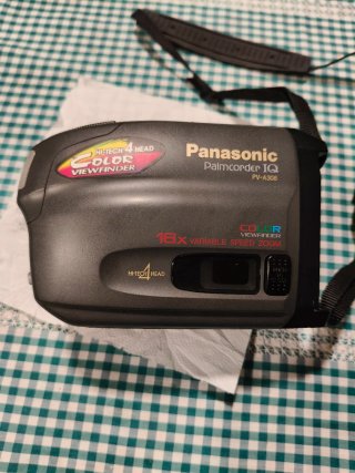 Videocámara Panasonic Palmcorder IQ PV-A306