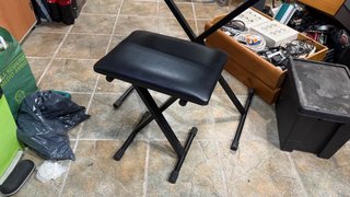 Teclado Gear4music MK-2000 con Soporte y Banqueta