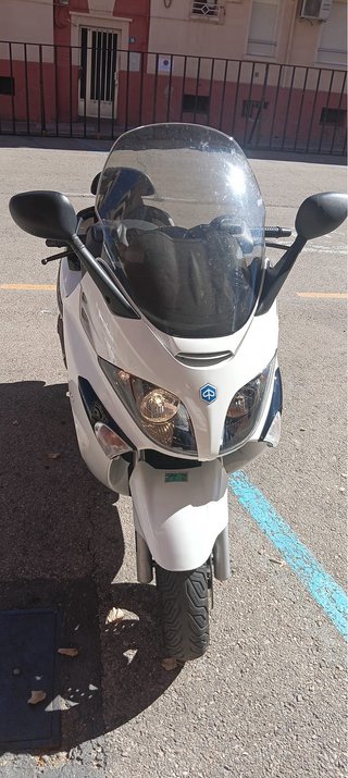 Piaggio X-Evo 125