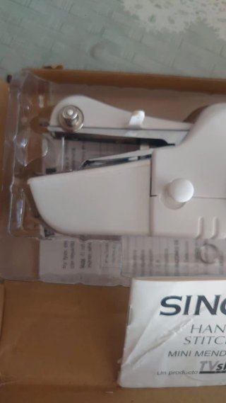 Máquina de Coser Portátil Singer Handy Stitch