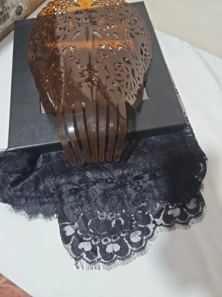 Mantilla de Madrina y Peineta