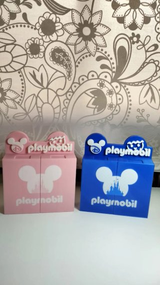 Duo expositores Disney Playmobil Kinder