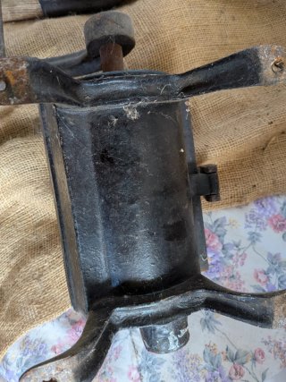 Molino Picadora Antiguo de Hierro Fundido