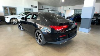 Mercedes-Benz CLA CLA 200 D DCT (2022)