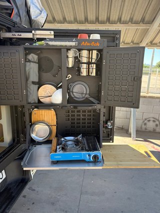 Toyota Hilux 2023 camper Alu cab