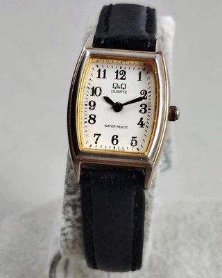 Reloj Q&Q Vintage Rectangular