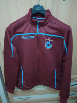 Chaqueta Deportiva Macron Roja