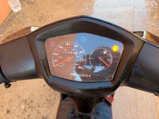 Peugeot Kisbee 49cc 4T Negra