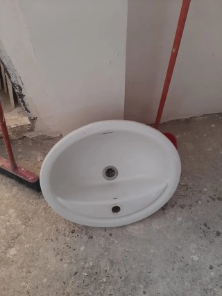 Lavabo de porcelana blanco