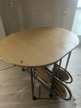 Mesa de Cocina Plegable con Sillas