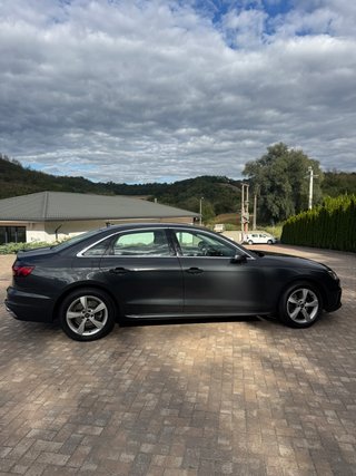 Audi A4 2022