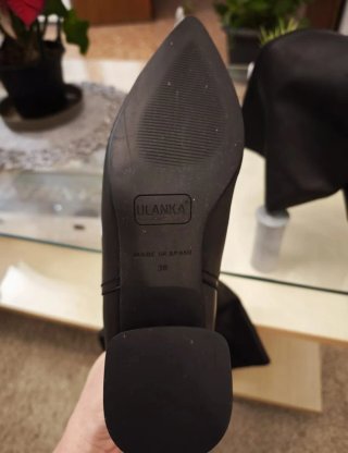 Botas Negras Ulanka en Punta