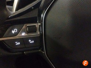 Peugeot 3008 225 e-EAT8 Allure
