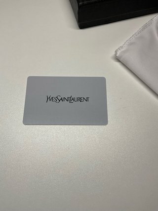YSL Cartera Negra de Piel – Nueva con Caja