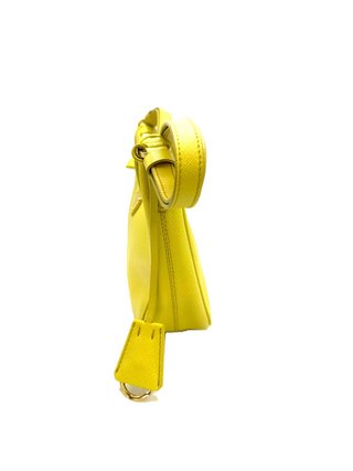 Bolso Prada Re-Edition Amarillo