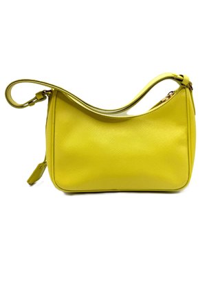 Bolso Prada Re-Edition Amarillo