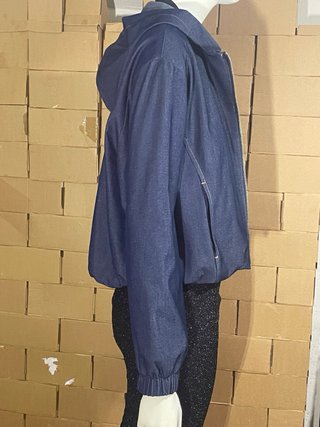 Chaqueta Bomber Denim Zara con Capucha Azul