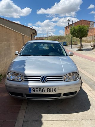 Volkswagen Golf 2001
