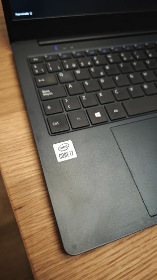 Portátil Toshiba Satellite Pro i7 10510U