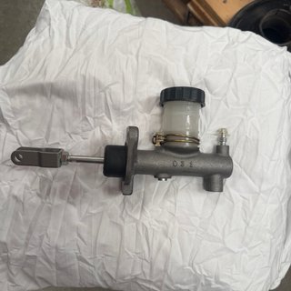 Bomba freno nissan patrol