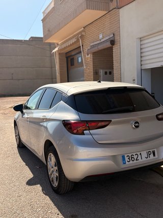 Opel Astra 2016