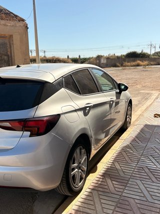 Opel Astra 2016