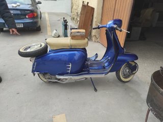 Lambretta Scooter Azul