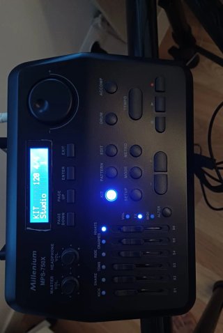 Batería Electrónica Millenium MPS-750X