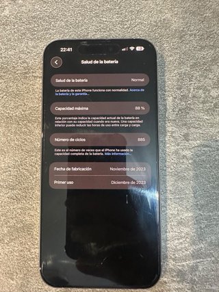 iPhone 15 Pro Max Titanio blanco con Garantía