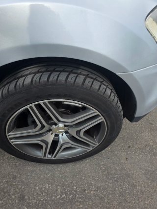 Mercedes-Benz Clase M 2006( Lleva GLP )