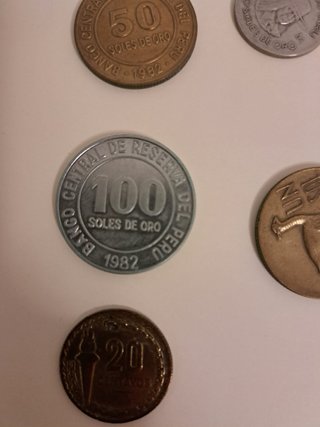 Monedas de México y Perú Varias