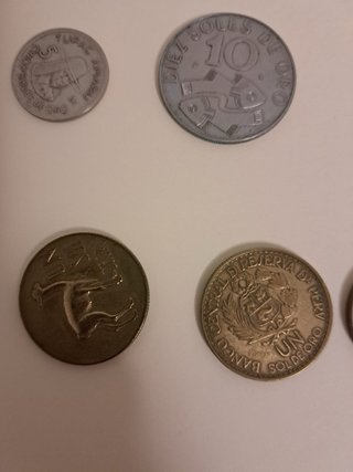 Monedas de México y Perú Varias
