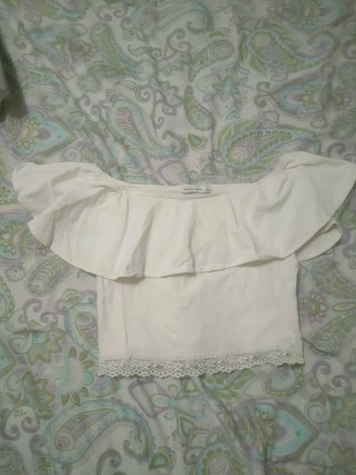 Top Blanco con Volantes Bershka