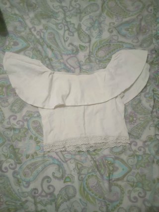 Top Blanco con Volantes Bershka