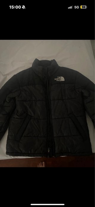 Chaqueta The North Face Negra valorado en 300