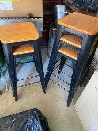 Set de 2 Taburetes de Hierro y Madera