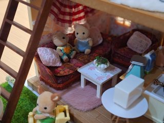 Casa de muñecas Sylvanian Families customizada