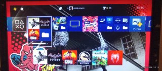 PS4 Slim 1TB (PlayStation 4)