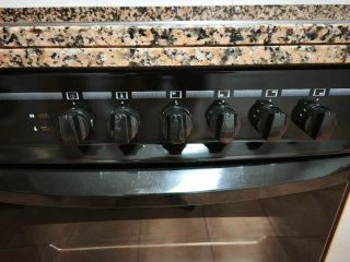 Horno y vitrocerámica Teka