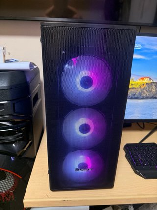 PC da Gaming Submariner Ryzen 7 5700G / 32GB di RAM