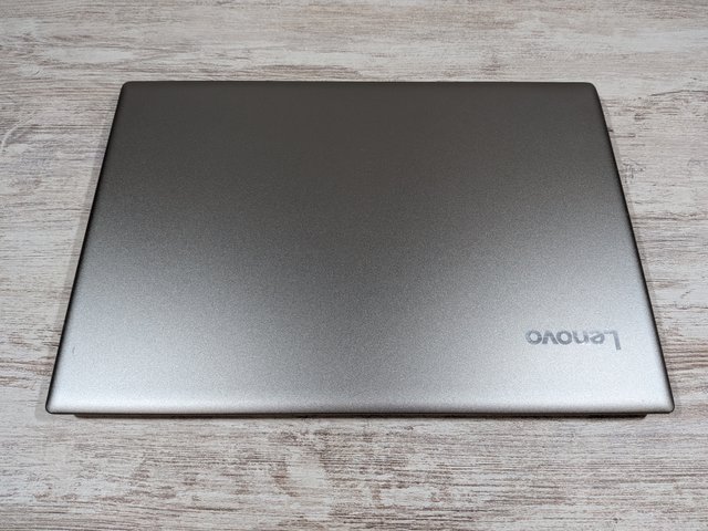 Portátil Lenovo i5 8250 16GB 256SSD MX110