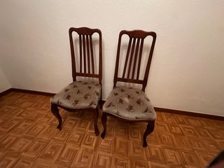 Set de 8 Sillas de Madera Clásicas
