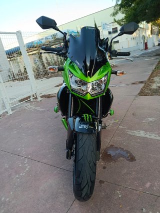 Kawasaki Z750Naked Verde/Negra