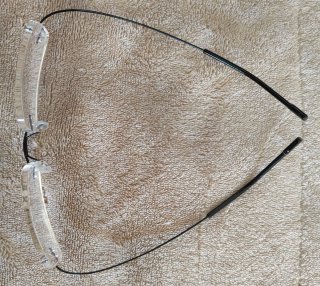 Gafas de miopía ultraligeras sin marco a estrenar