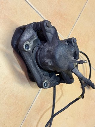 Pinza de freno Mercedes Benz
